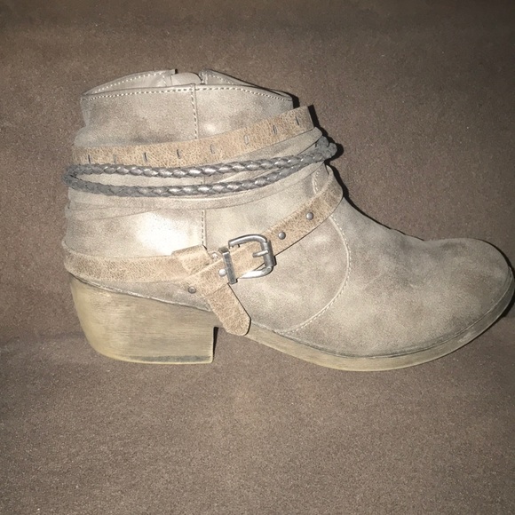 Maurices Shoes - Maurice’s booties with buckle and braided design